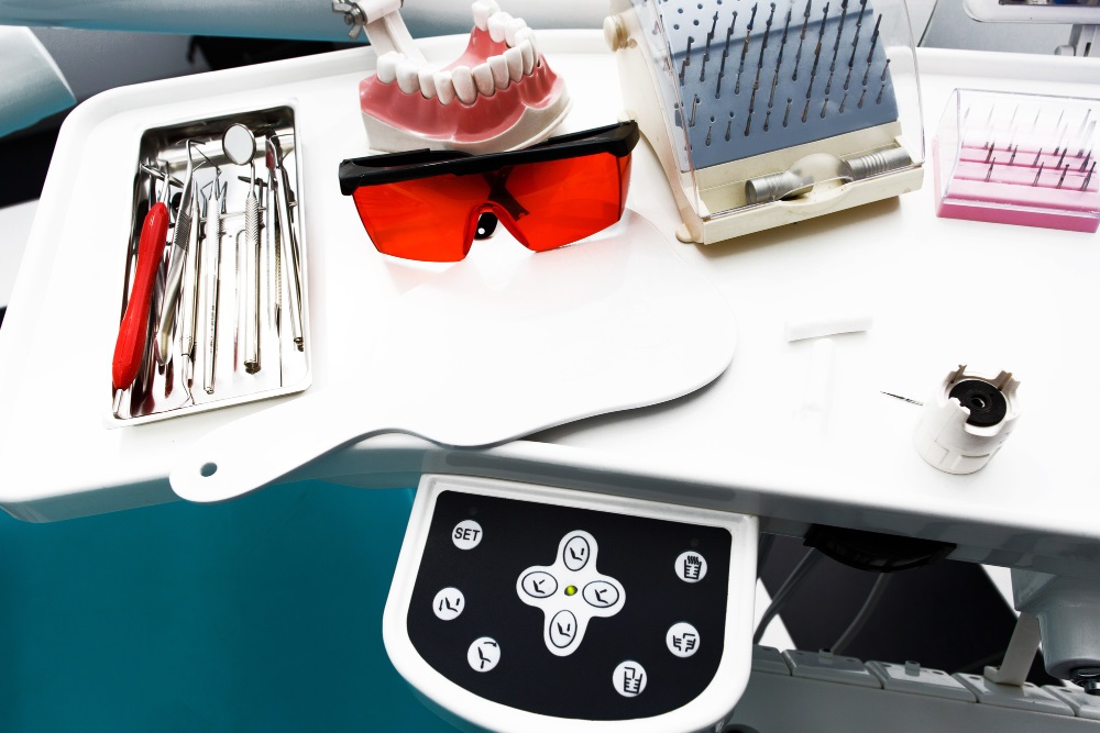 Are Denture Repair Kits Worth Giving a Try?